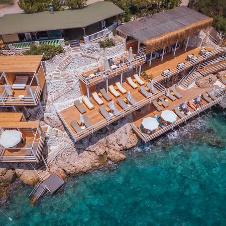 فندق مبيت وإفطار Likya Gardens كاس