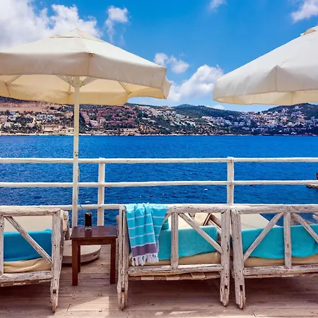 فندق مبيت وإفطار Likya Gardens كاس