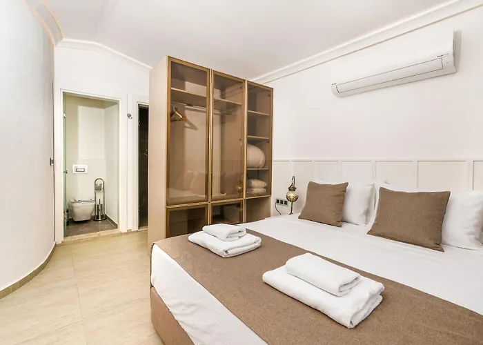 Couette-café Likya Gardens 4*