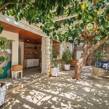Likya Gardens Bed & Breakfast Kaş